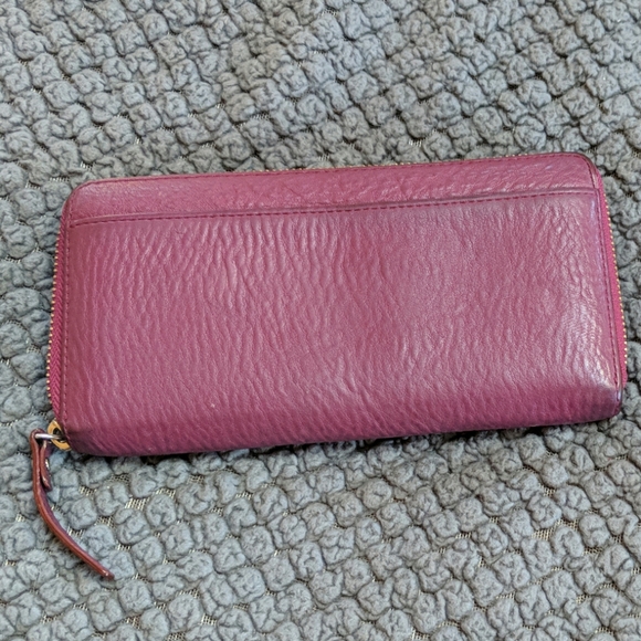 Kate Spade wallet - Picture 2 of 4